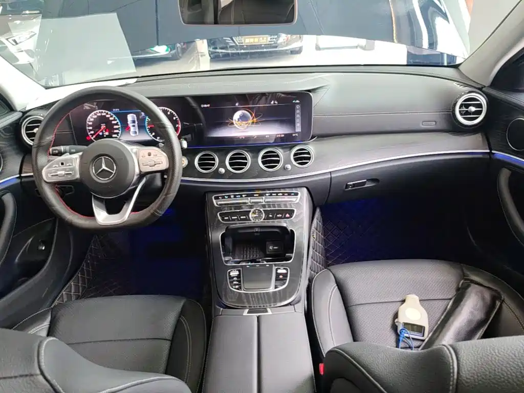 Mercedes-Benz E-Class E 2019 E 300 L Sport Fashion
