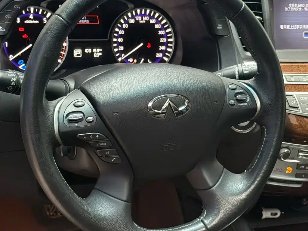 Infiniti QX60 (Import) — миниатюра 3