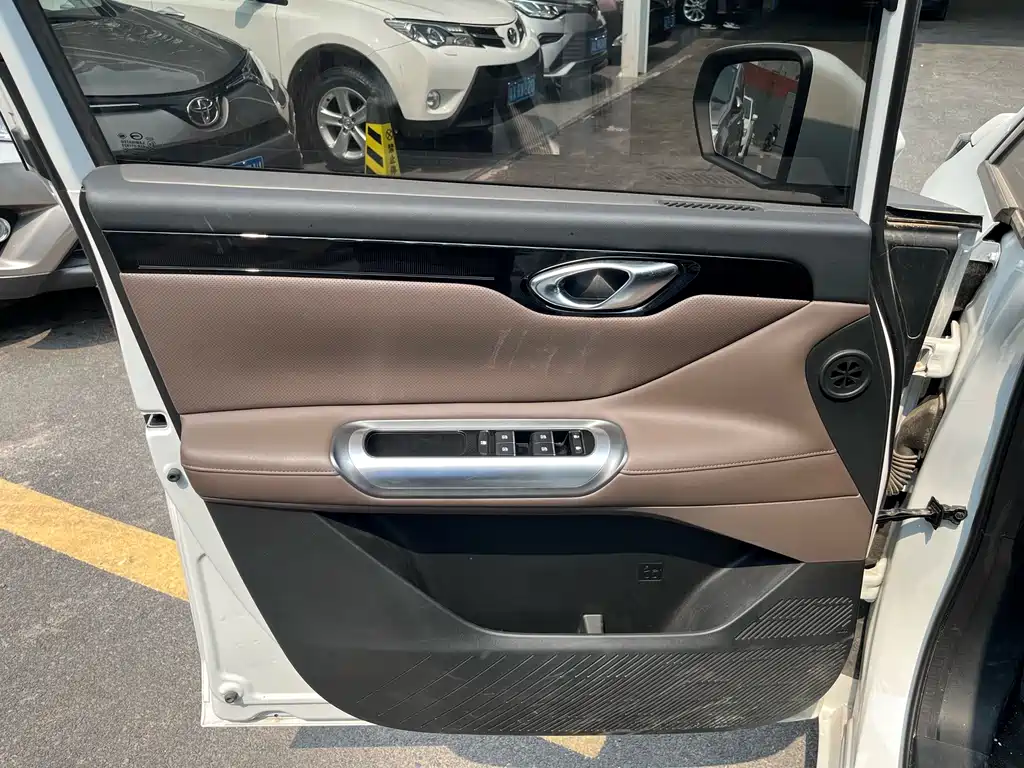 GAC Motor Trumpchi E8 — миниатюра 6