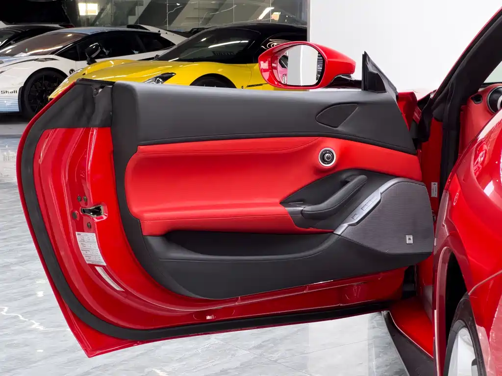 Ferrari Portofino — миниатюра 11