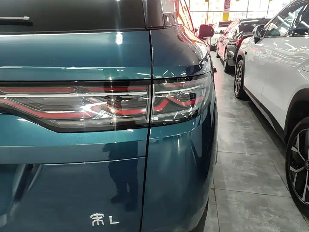 BYD Song L DM-i L DM-i 2024 112km