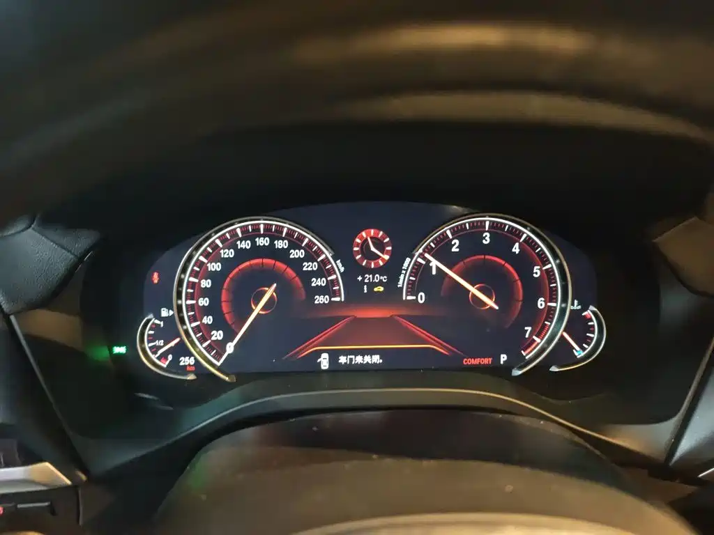 BMW X4 — миниатюра 12