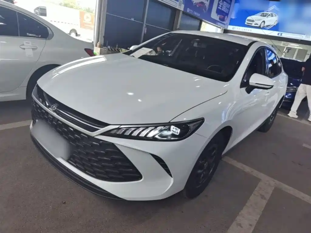 BYD Qin Plus PLUS 2025 DM-i Smart Drive 128KM