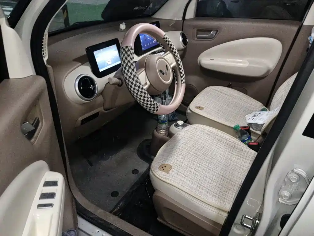 Wuling MINIEV — миниатюра 12