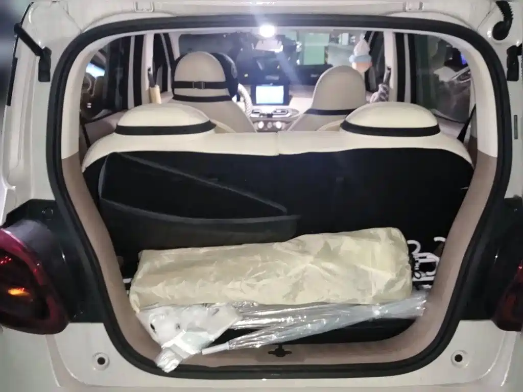 Wuling MINIEV — миниатюра 15
