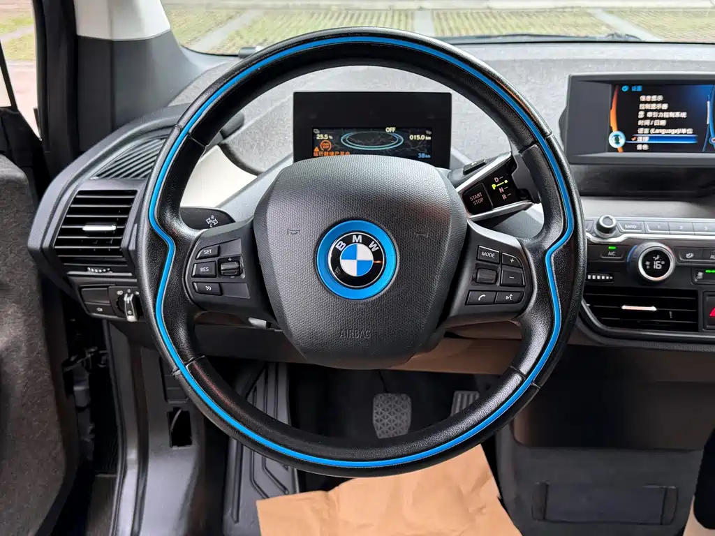 BMW i3 (Import) — миниатюра 14