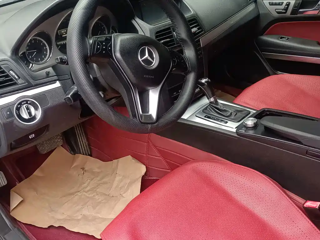 Mercedes-Benz E-Class (Import) — миниатюра 3