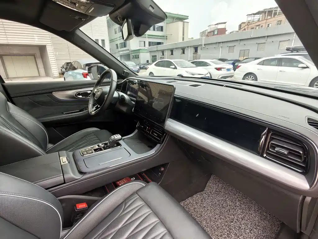 GAC Motor Trumpchi GS8 — миниатюра 16
