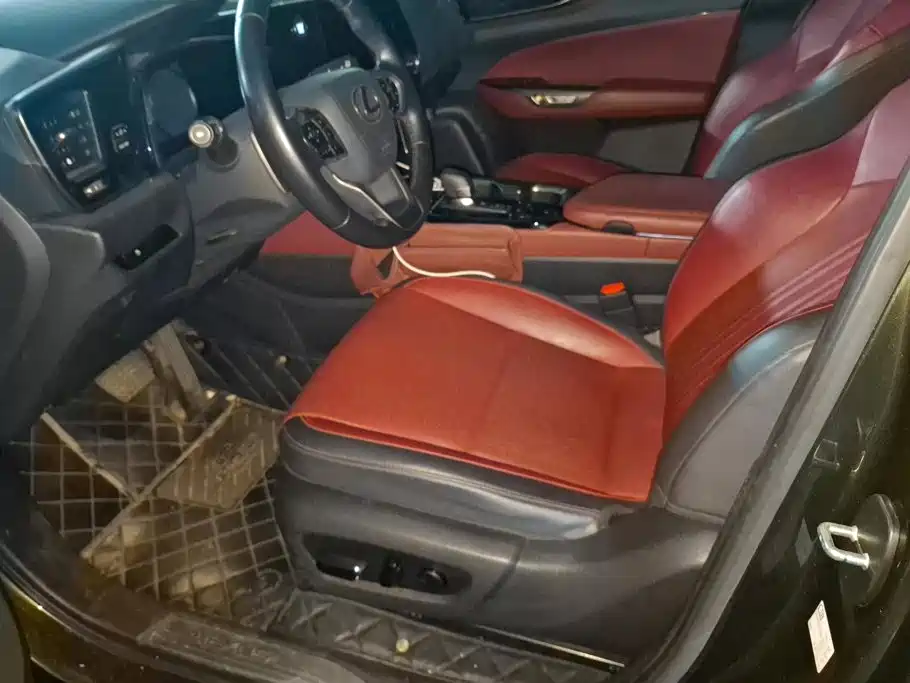 Lexus NX — миниатюра 9