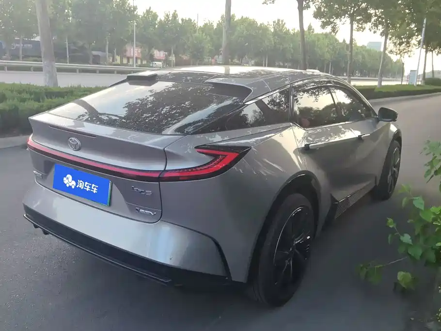 Toyota Toyota BZ5 — миниатюра 3