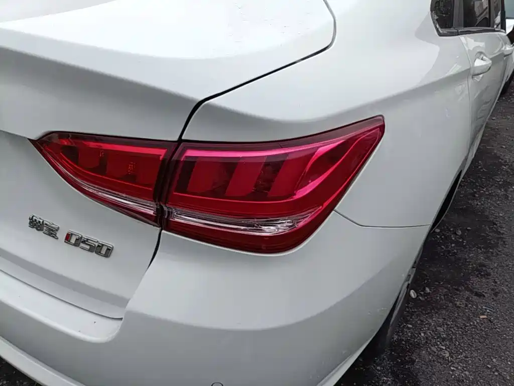 BAIC Senova D50 — миниатюра 8