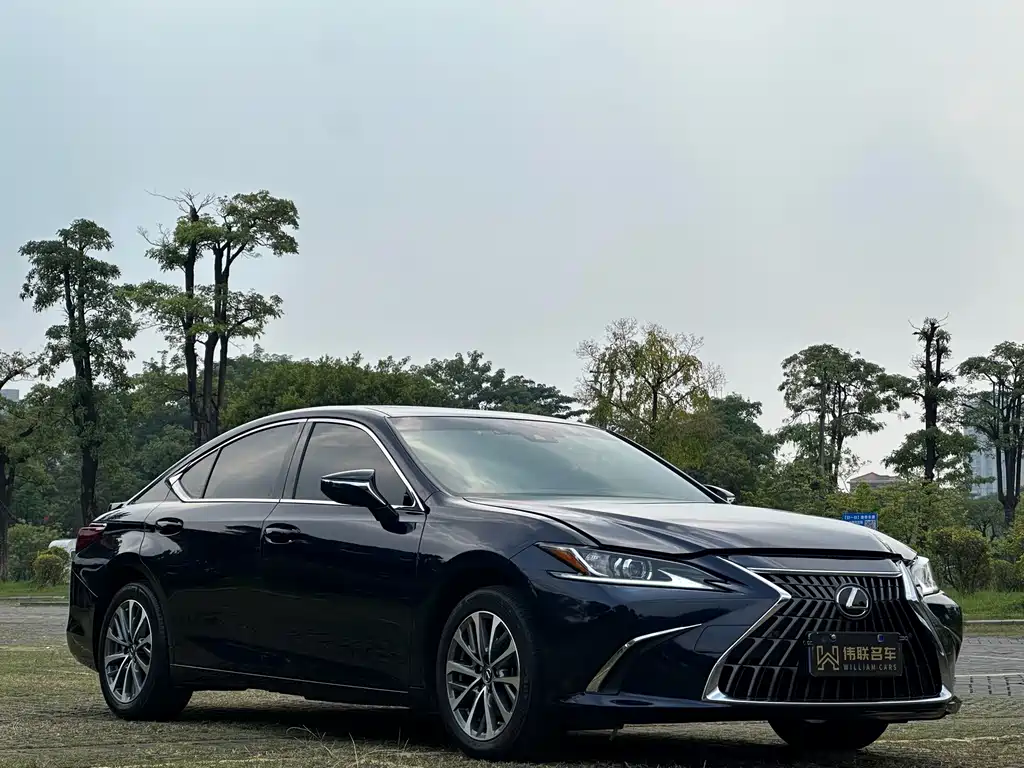 Lexus ES 2022 — фото 3