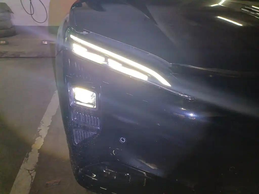 Hongqi Hongqi Tiangong 08 — миниатюра 7