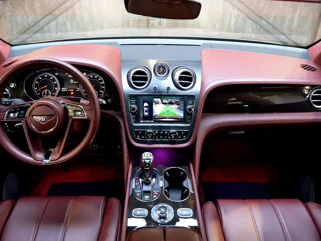Bentley Bentayga — фотографии объявления, Фото 17