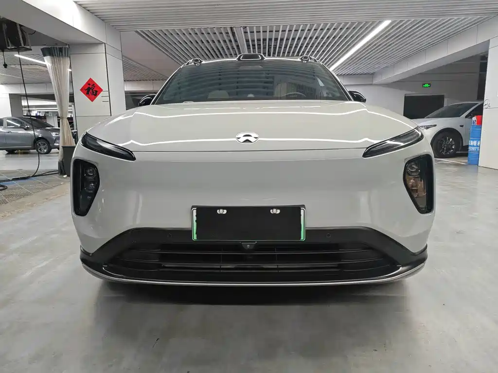 NIO ES6 — миниатюра 2