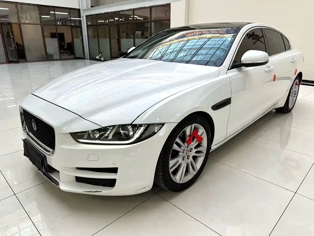 Jaguar XEL 2019