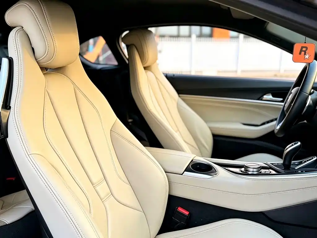 BMW i8 — миниатюра 9