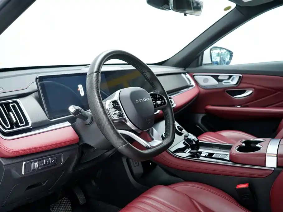 JETOUR X70 PLUS 2025 1.5T Flagship 5 мест