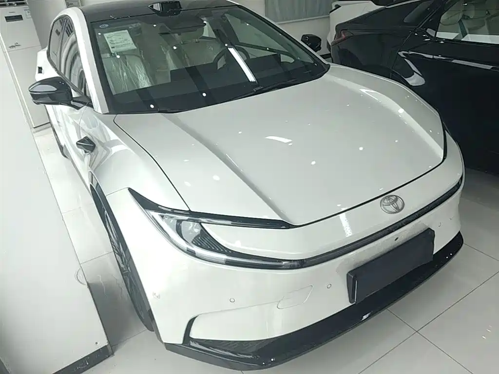 Toyota bZ5 2025 550 PRO
