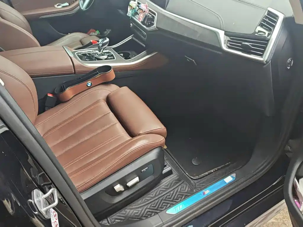 BMW X5 (Import) — миниатюра 3