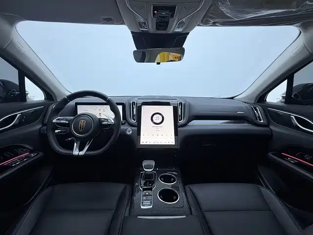 Hongqi Hongqi HS3 PHEV — миниатюра 11