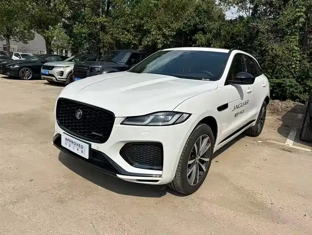 JAGUAR  F PACE 2023