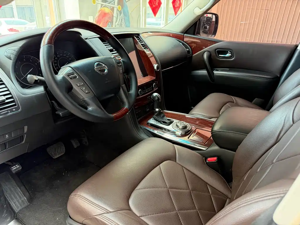 Nissan Patrol 2018 4.0L