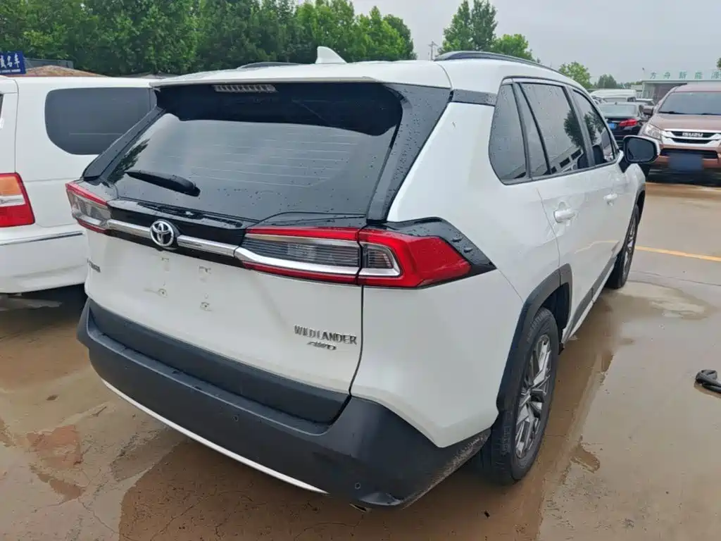 Toyota Wildlander 2023 2.0L CVT Luxury PLUS