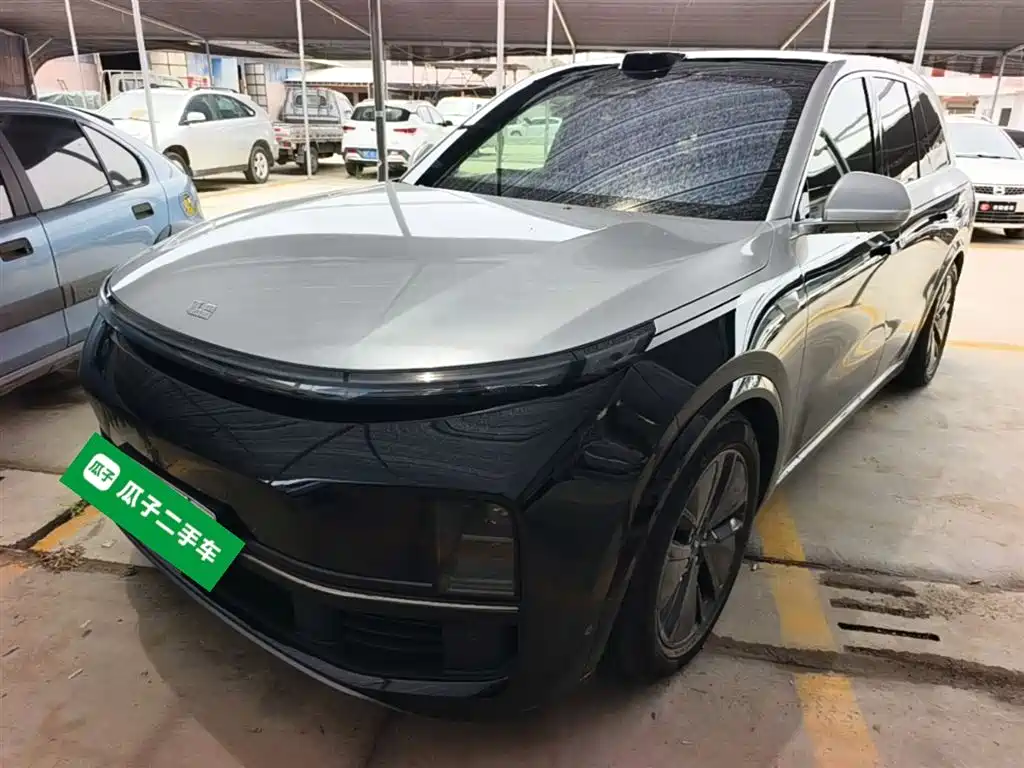 Li Auto Li L8 2024