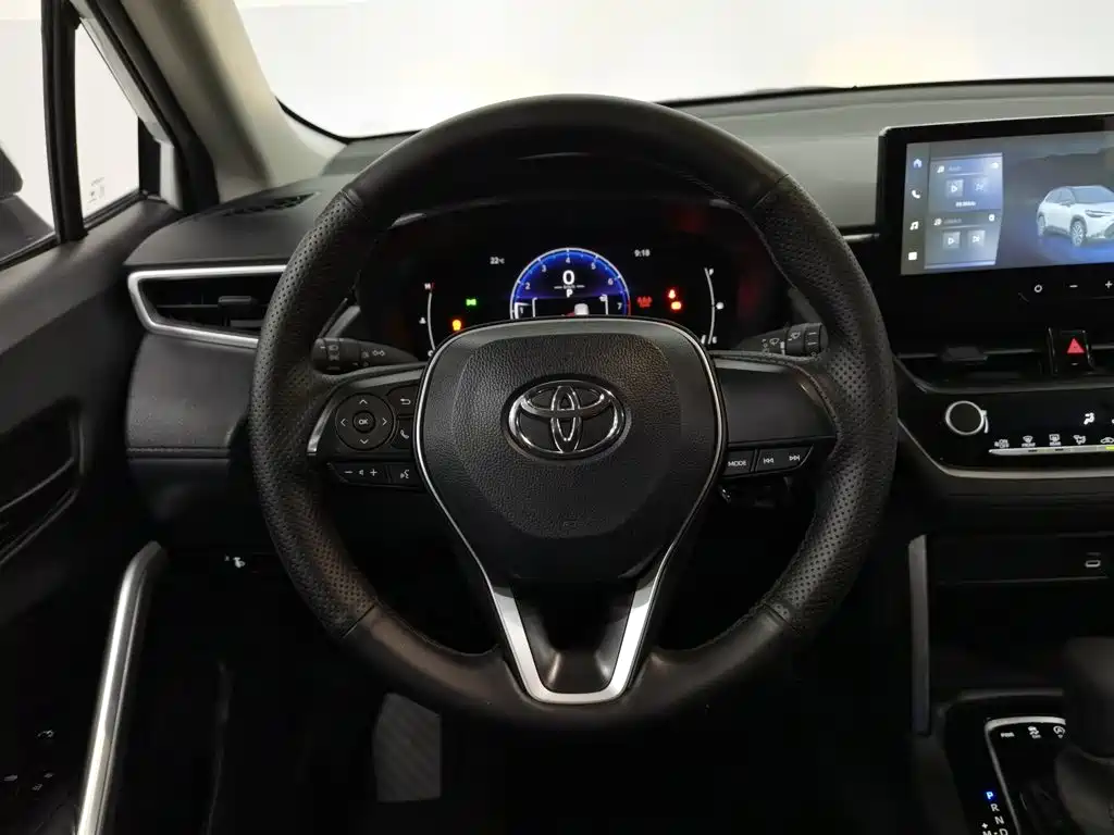 Toyota Frontlander — миниатюра 11
