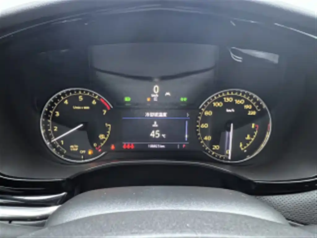 Cadillac XT6 — миниатюра 8