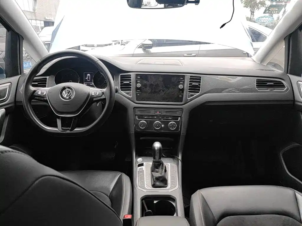 Volkswagen Golf Sportsvan — миниатюра 14