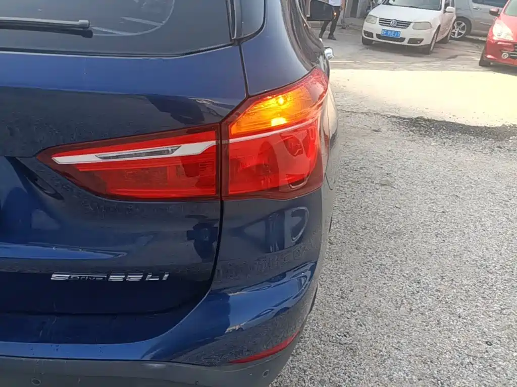 BMW X1 — миниатюра 8