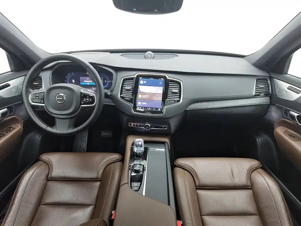 VOLVO XC90 PLUG IN HYBRID