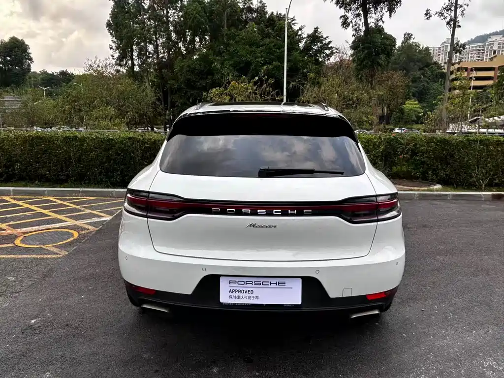 Porsche Macan - фото 12