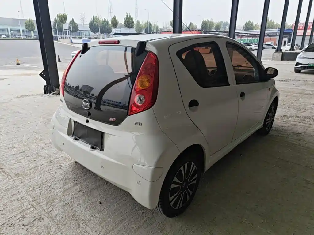 BYD F0 — миниатюра 7