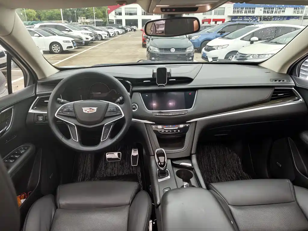 Cadillac XT5 2016 28T Luxury
