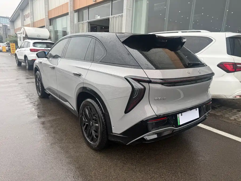 Hongqi Hongqi Tiangong 08 — миниатюра 4