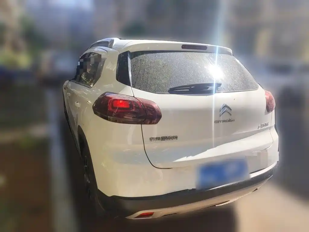 Citroen C3-XR — миниатюра 4
