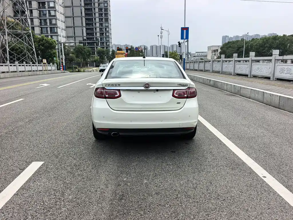 Fiat Viaggio — миниатюра 5