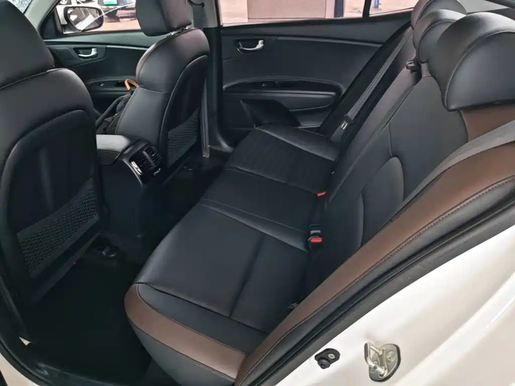 Kia K4 — миниатюра 17