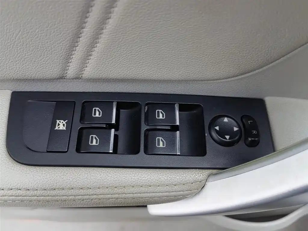 GEELY AUTOMOBILE EMGRAND