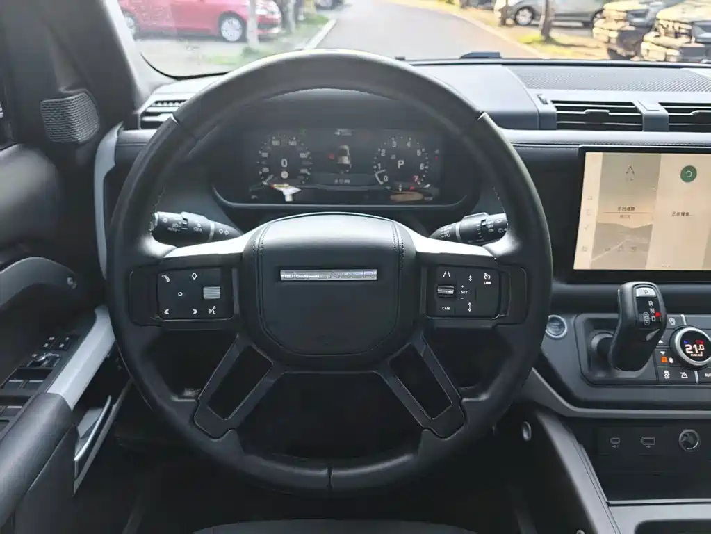 Land Rover Defender — миниатюра 10