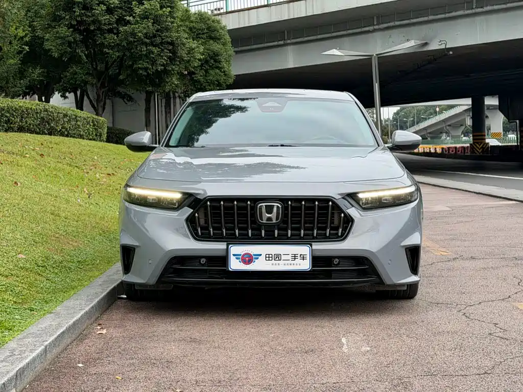 Honda Inspire — миниатюра 2