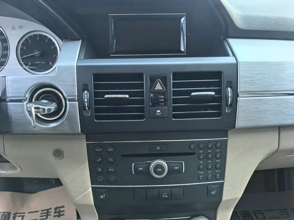 Mercedes-Benz GLK-Class — миниатюра 11