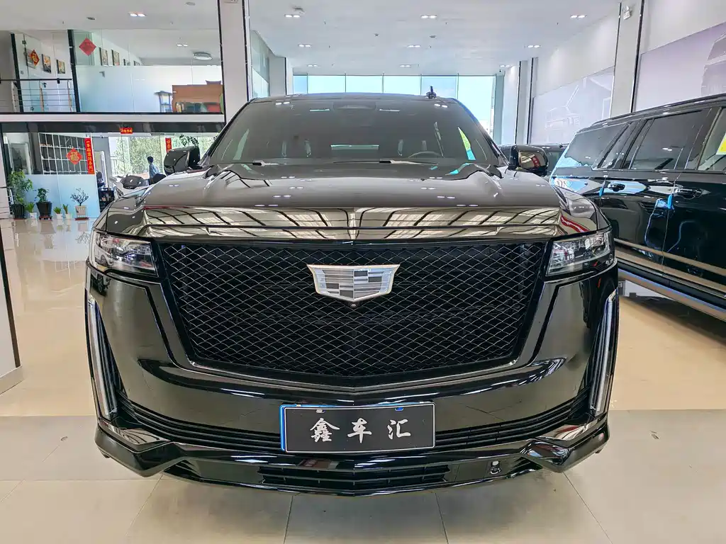 Cadillac Escalade — миниатюра 4
