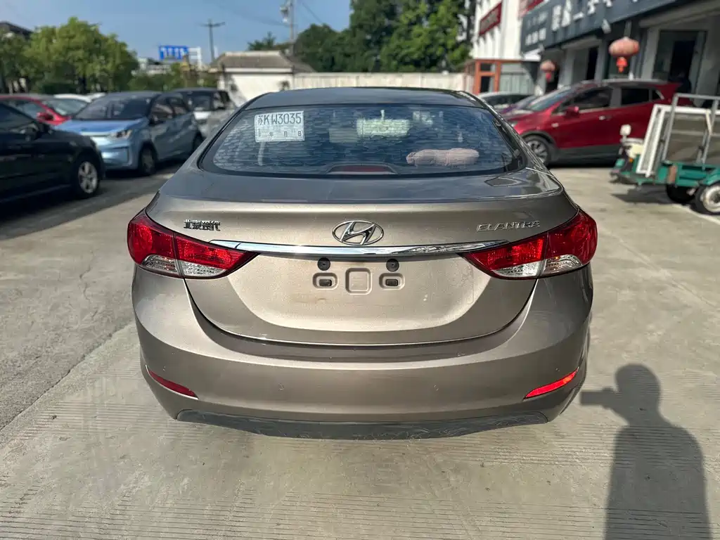 Hyundai Elantra Langdong 1.6L Auto Premium Type, фото 5