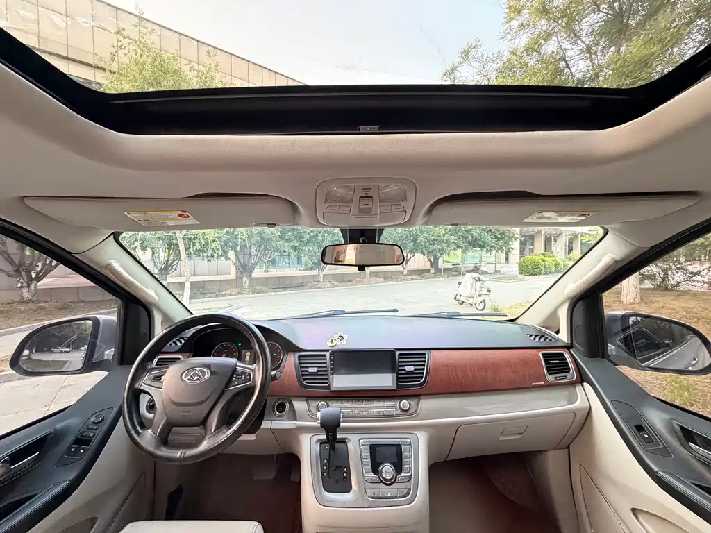 Maxus G10 2.0T Auto Luxury Executive Edition, фото 3