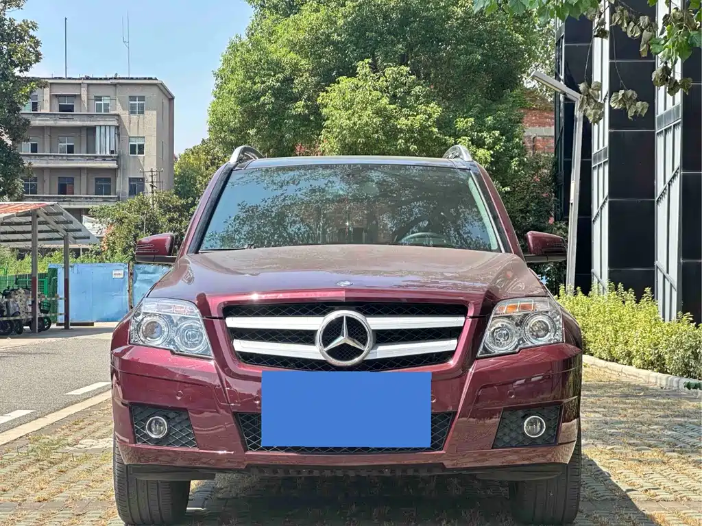 Mercedes-Benz GLK-Class (Import) — миниатюра 2
