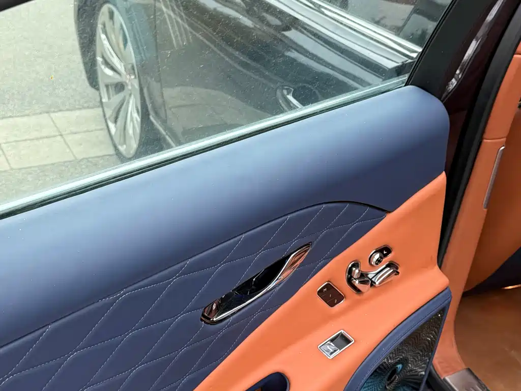 Bentley Flying Spur 2012 6.0T